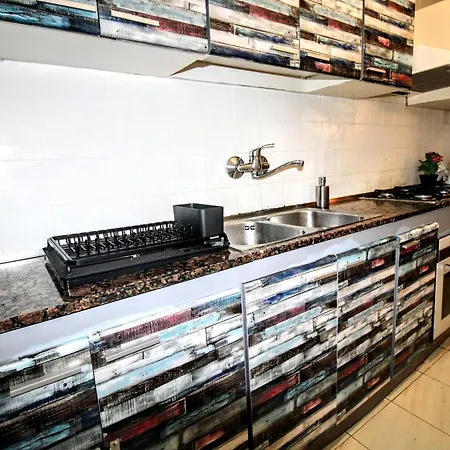 Cosy And Sunny Near Barcelona 莫勒山谷