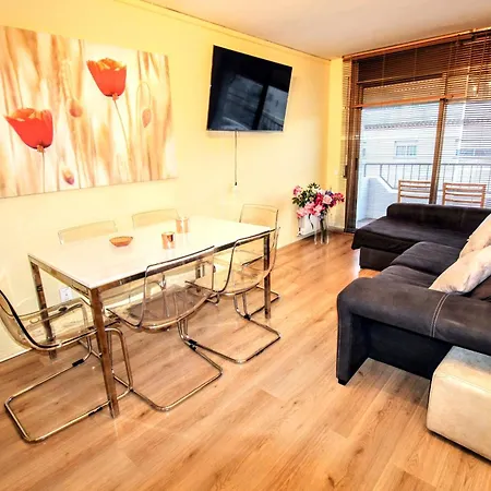 Cosy And Sunny Near Barcelona Apartment Mollet del Valles