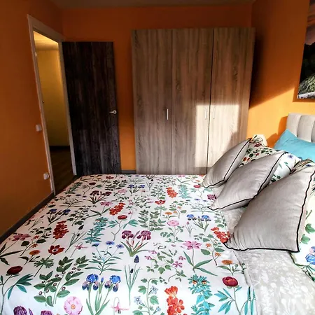 Cosy And Sunny Near Barcelona