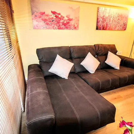 Apartment Cosy And Sunny Near Barcelona *